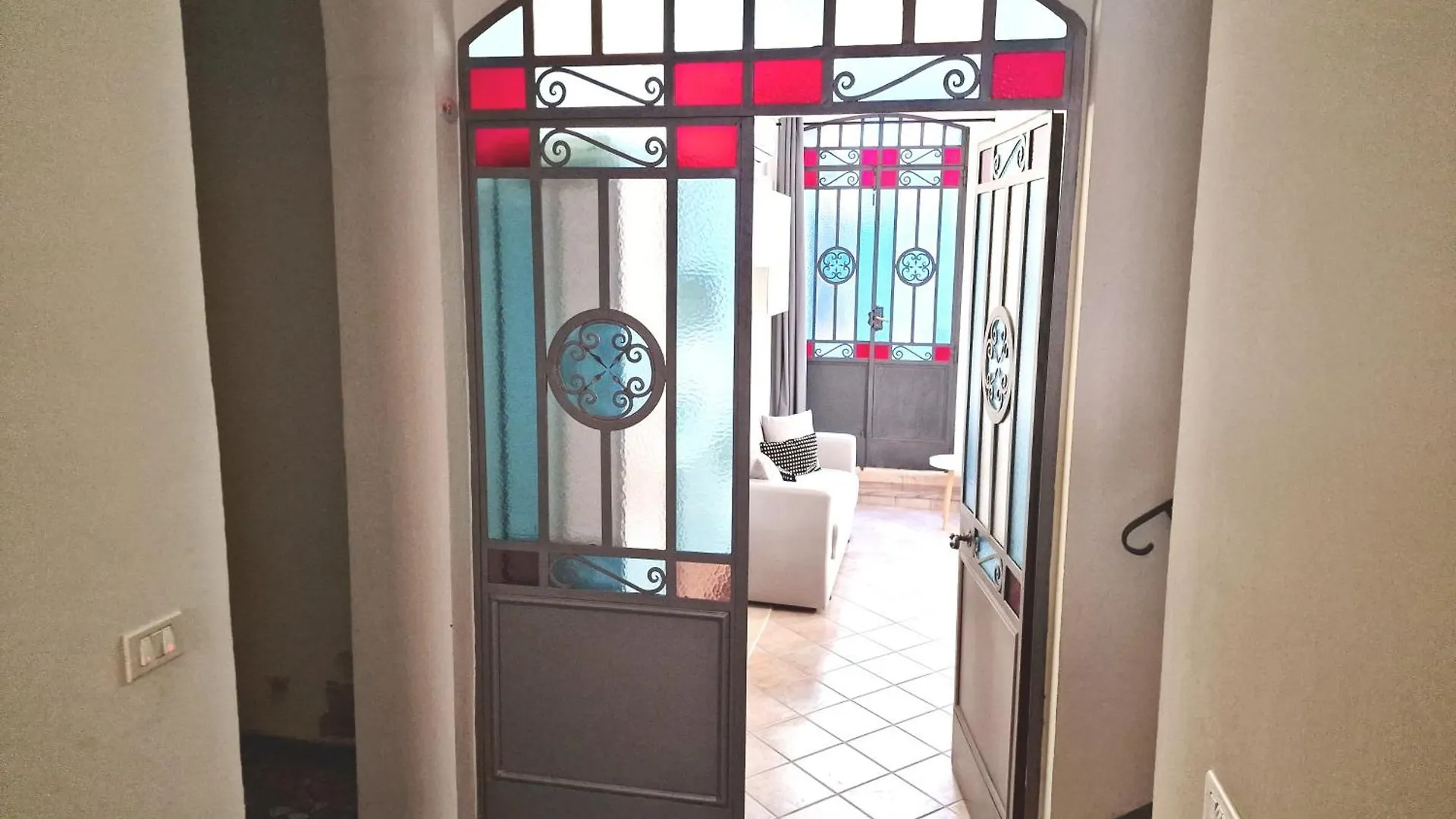 Apartment La Fenice Grazioso Appartamento In Centro Con Cortile Privato Forli