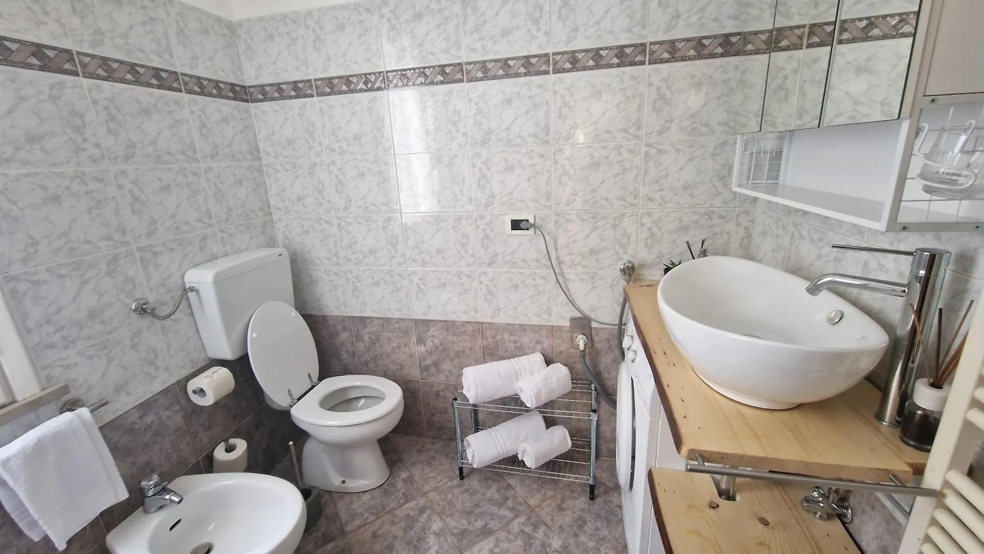 La Fenice Grazioso Appartamento In Centro Con Cortile Privato Forli