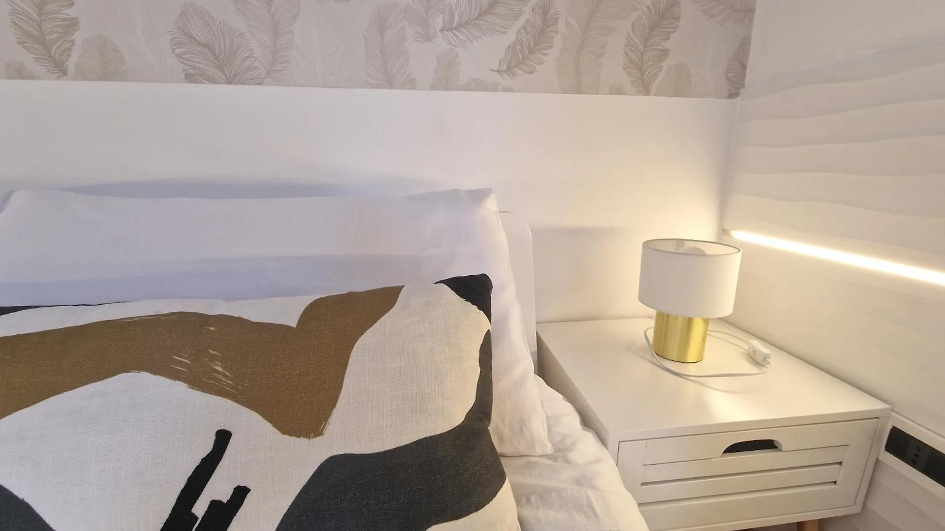 La Fenice Grazioso Appartamento In Centro Con Cortile Privato Forli Apartment